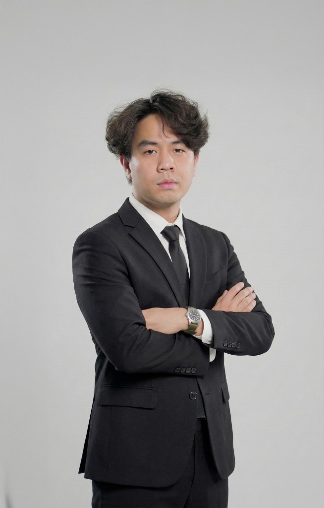 Mr. Thanadon Chenrangsan portrait
